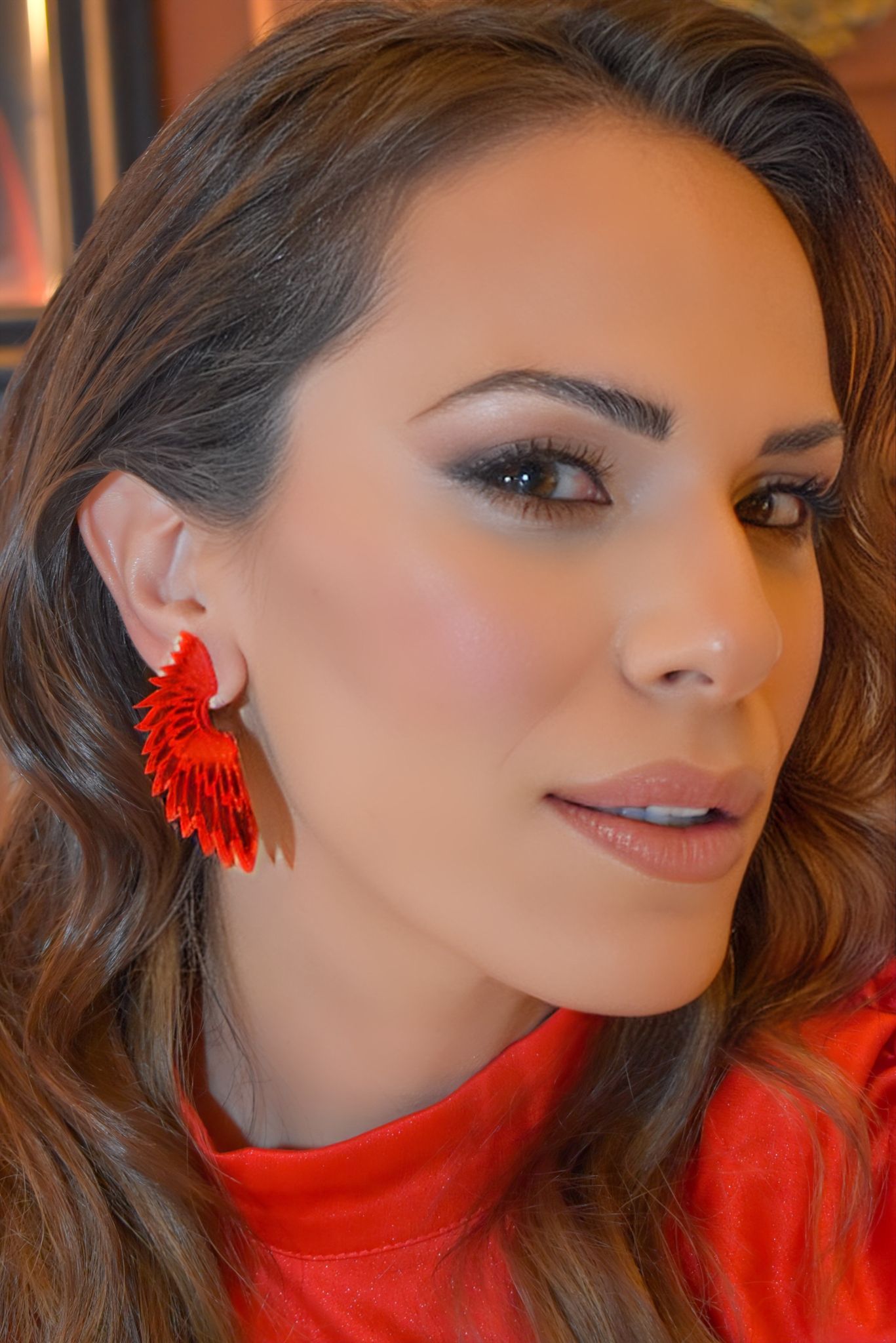 THE WINGS RED - Image 3